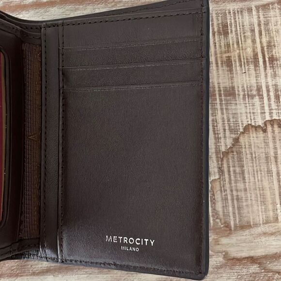 New METROCITY Men's wallet - Picture 7 of 10